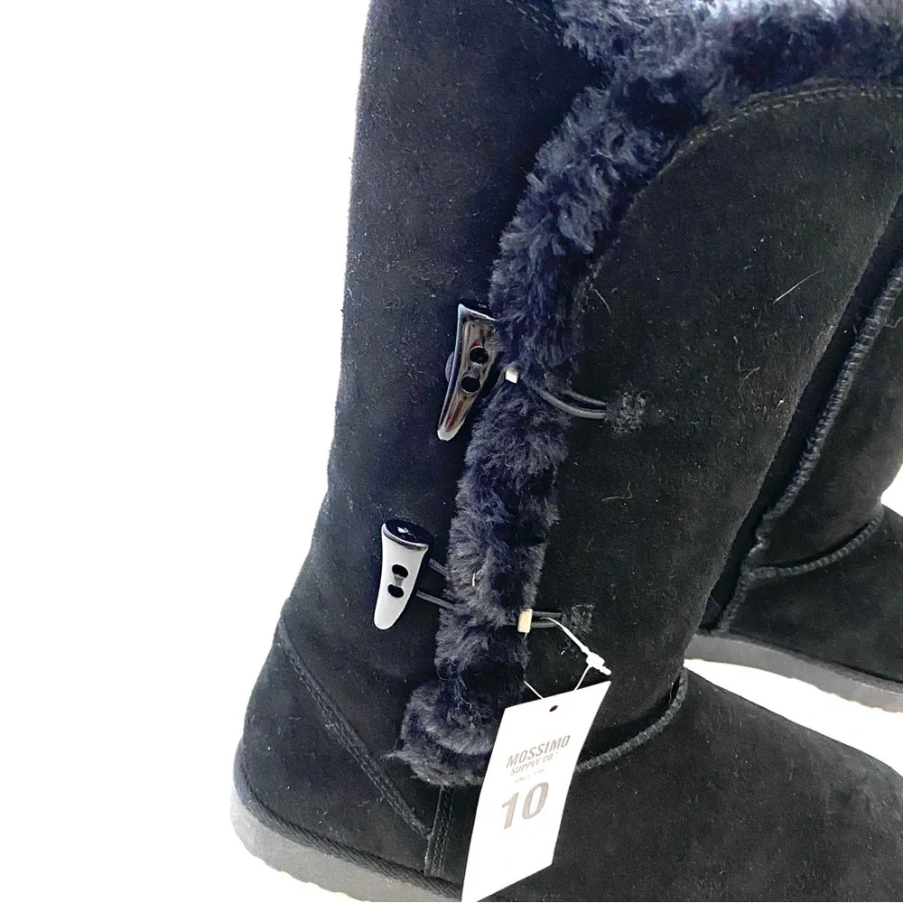 Mossimo Women’s Black MukLuk Style Winter Boot (NWT)